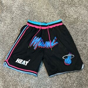 MIAMI SHORTS